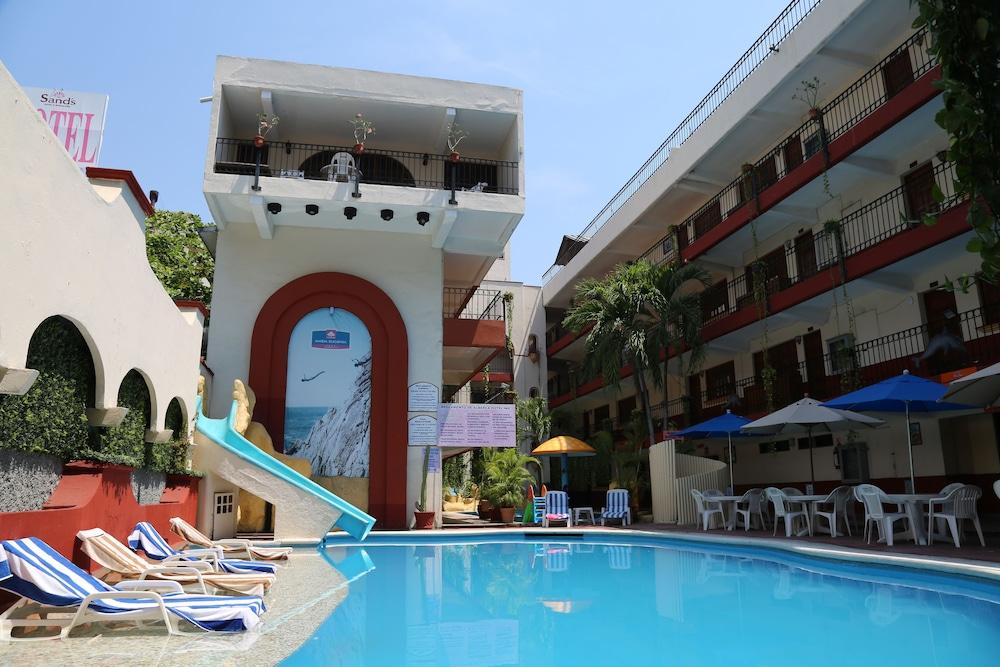 Hotel Hacienda Maria Eugenia אקפולקו מראה חיצוני תמונה